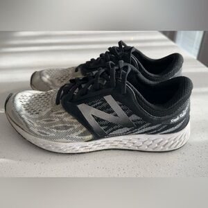 New Balance Tennis Shoes